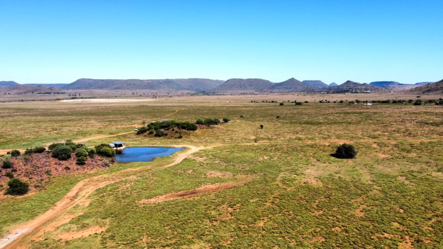4 Bedroom Property for Sale in Bloemfontein Rural Free State